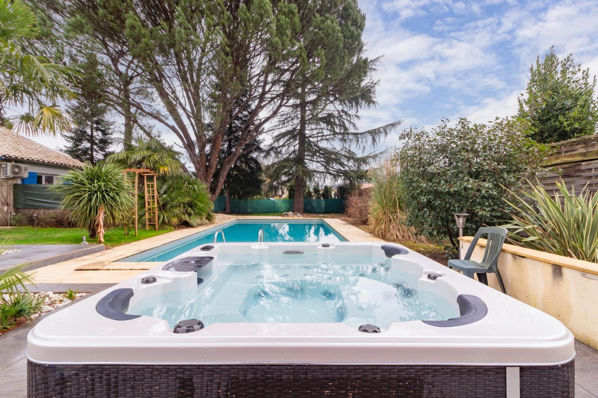 Villa & Spa-Sauna-Piscine-Massages Du "Nirvana Vivant" Biars-sur-Cère Exteriér fotografie